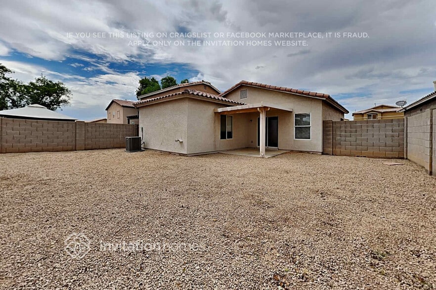 Building Photo - 13177 W Calavar Rd