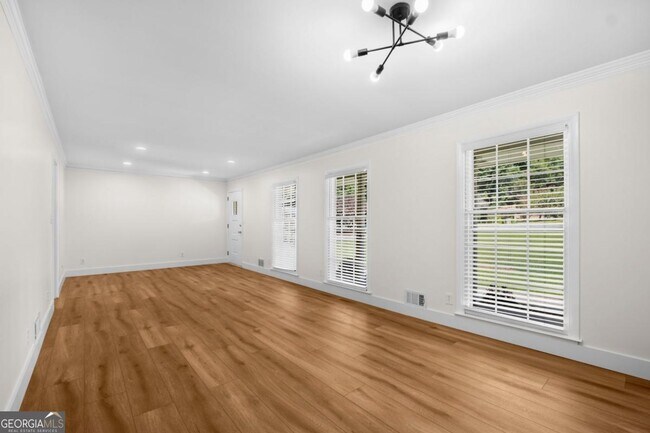 Building Photo - 4083 Cedar Knoll Dr