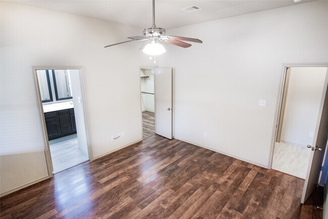 Building Photo - 20514 Chatfield Bend Way