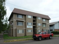 Building Photo - 975 NW Garfield Ave