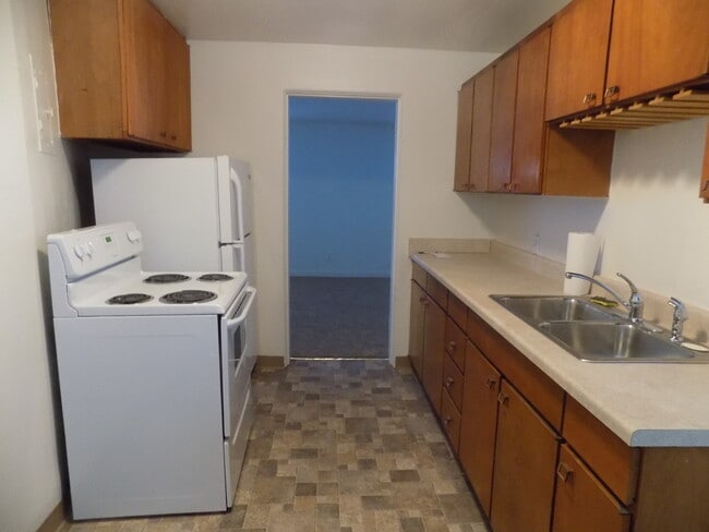 Building Photo - 1930 Erie St