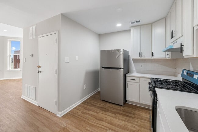 Building Photo - 2602 Ulman Ave
