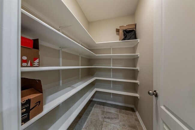 Building Photo - 1113 Arbor Acres Loop