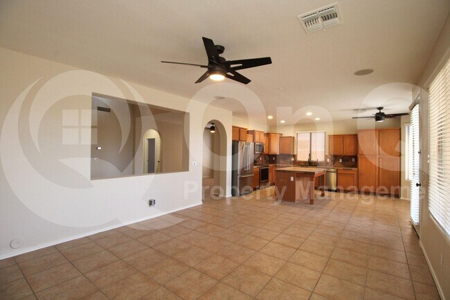 Building Photo - 17008 S 27th Ln