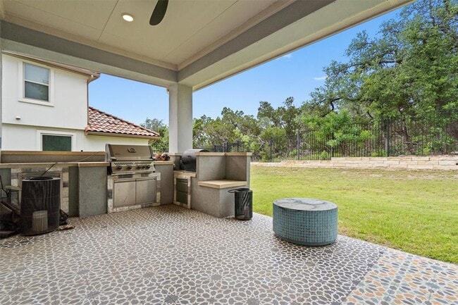 Building Photo - 9808 Bayshore Bend