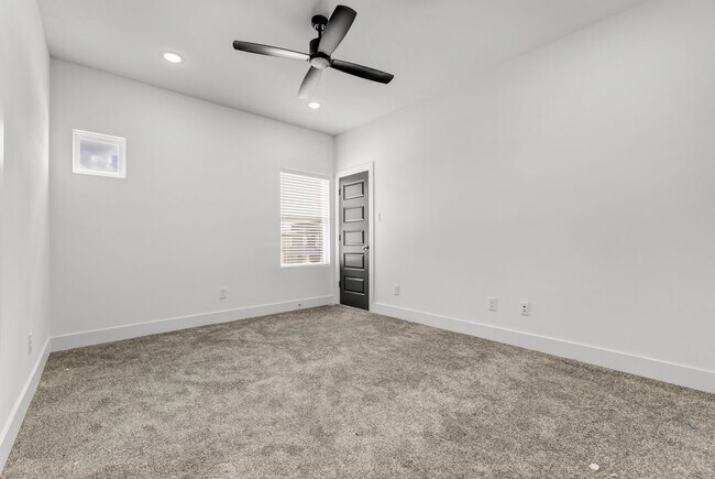 Building Photo - 3013 Alpha Wolf Ct