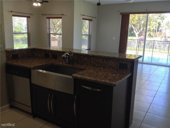 Building Photo - 4 br, 4 bath House - 4792 NW 120th Dr