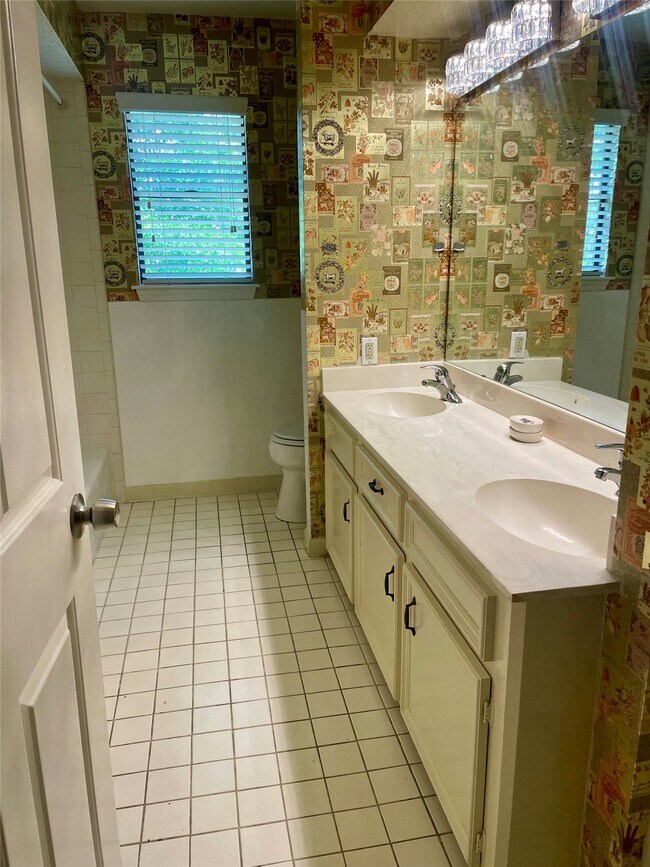 Building Photo - 21122 Harvest Hill Ln