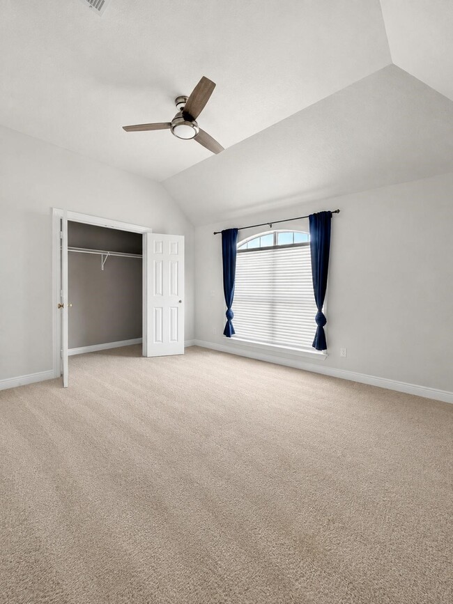 Building Photo - 18315 Brenwood Manor Dr
