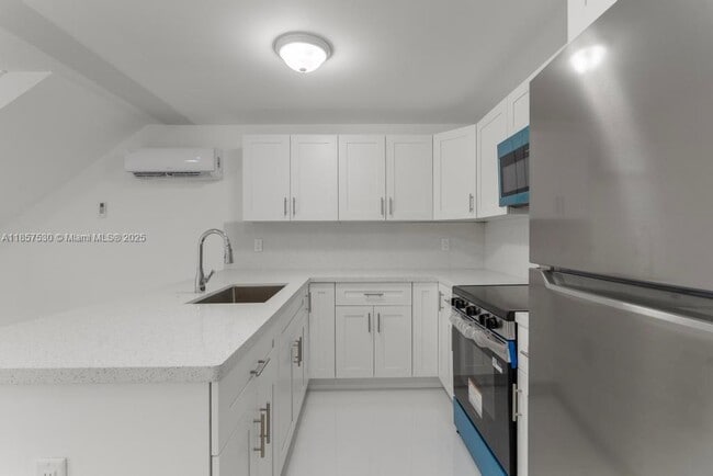 Building Photo - 1116 NW 51st Terrace