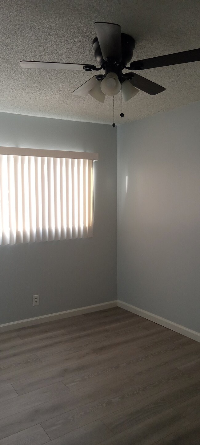 Building Photo - 10726 Orange Grove