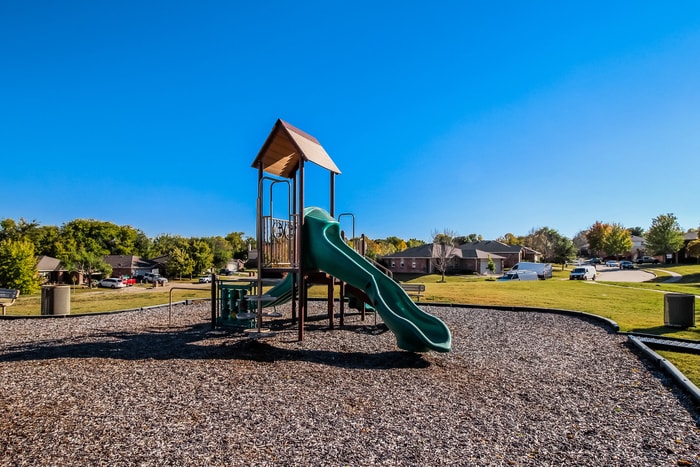 Building Photo - 1321 Scenic Hills Dr
