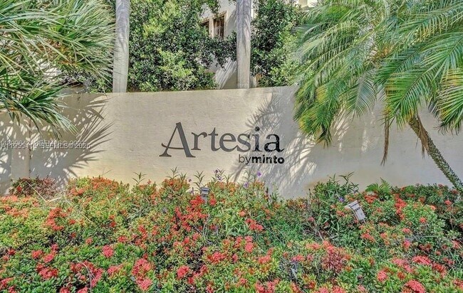 Building Photo - 12450 NW 32nd Manor