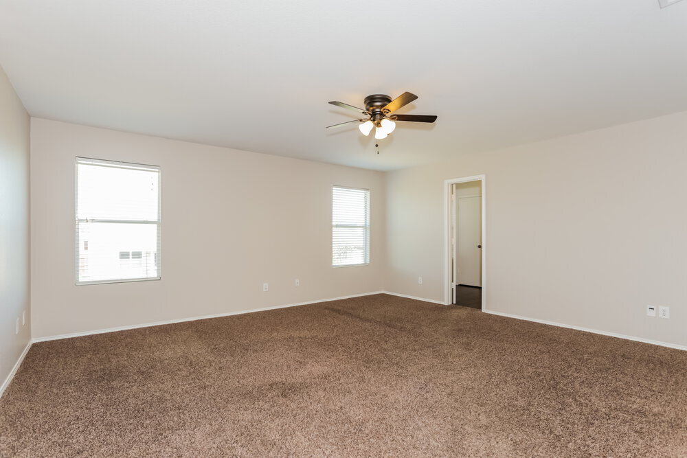 Building Photo - 8532 Shallow Creek Dr