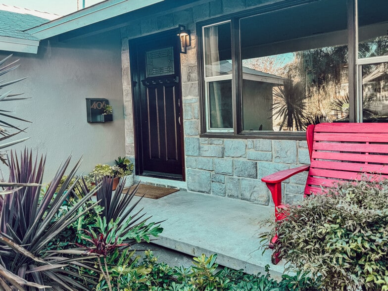 Building Photo - 406 S Irena Ave