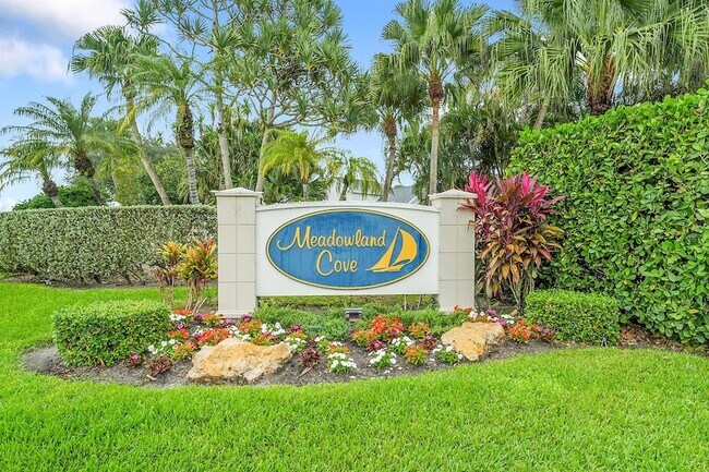 Building Photo - 13048 Meadowbreeze Dr