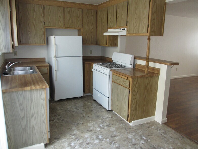 Building Photo - 1721 Azoulay Ct