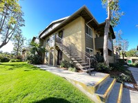 Building Photo - 2 Bed 1 Bath Condo In Oceanside