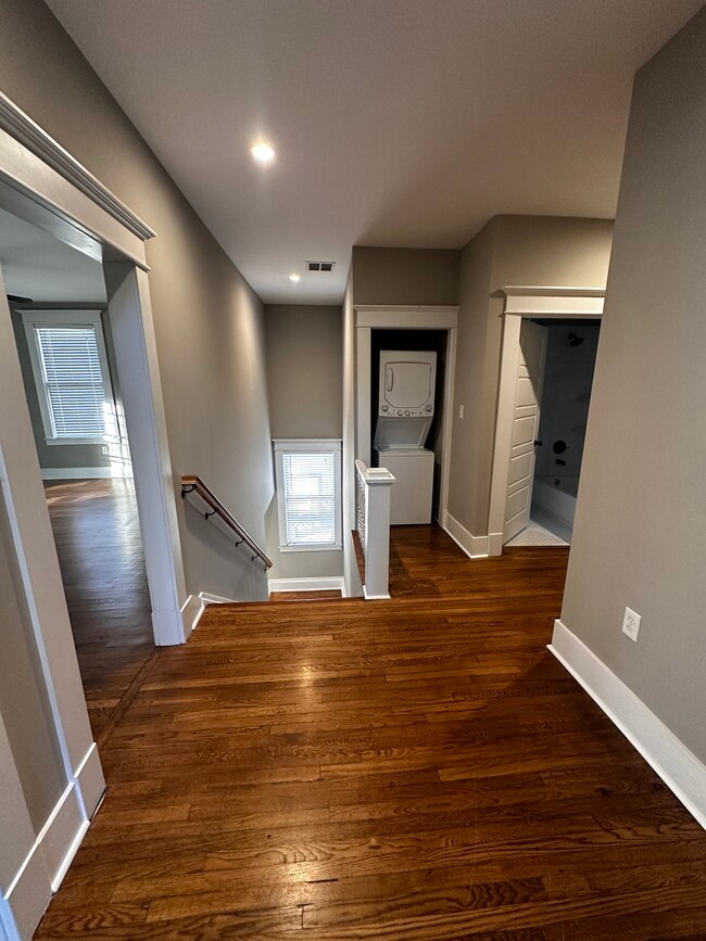 Building Photo - 226 N McNeil St