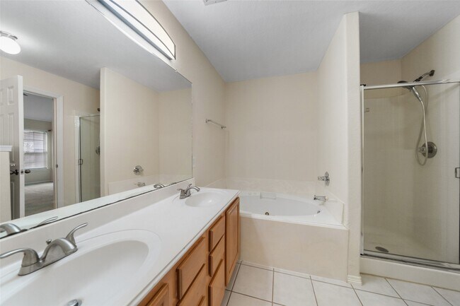 Building Photo - 273 Mesa View