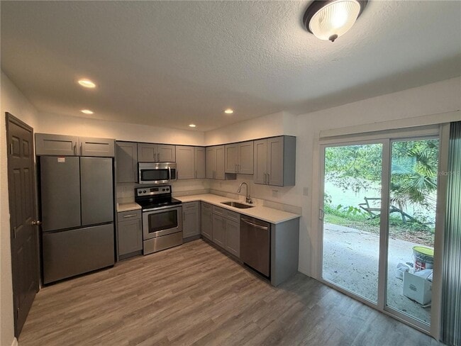 Building Photo - 3924 Crayrich Cir