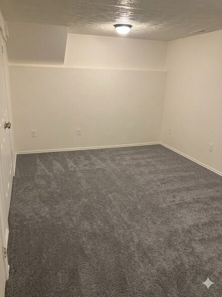Building Photo - 4072 S 4650 W