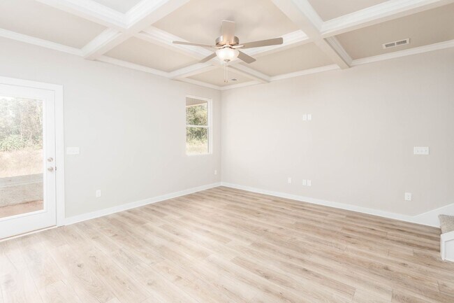 Building Photo - Beautiful 5 Bedroom, 2.5 Bath New Construc...