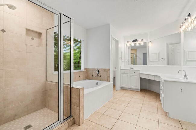 Building Photo - 78 N Lace Arbor Dr