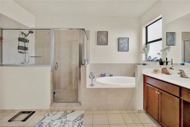 Building Photo - 9411 W 35th Ave