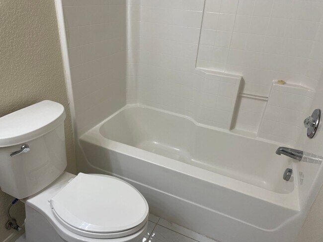 Building Photo - 2917 Sunflower Trail