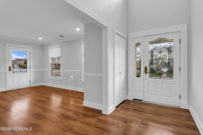 Building Photo - 7 Anderson St