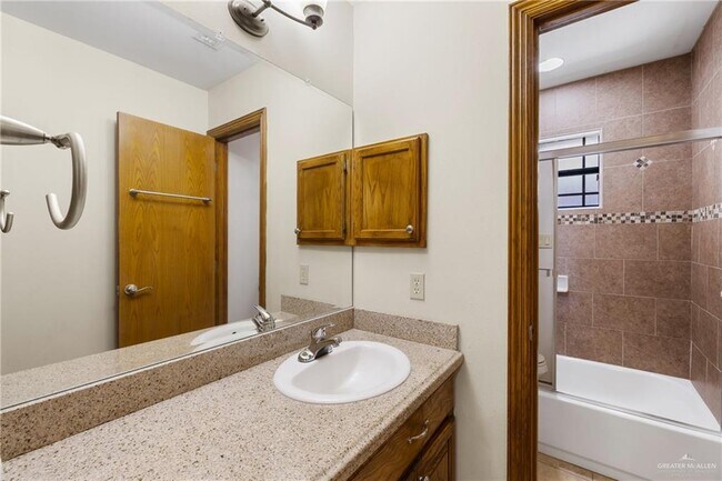 Building Photo - 19 New Orleans Cir
