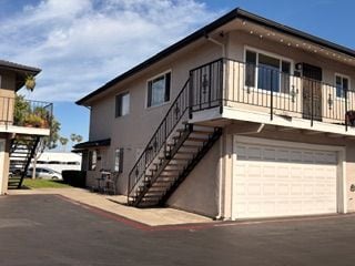 Building Photo - 16673 Viewpoint Ln