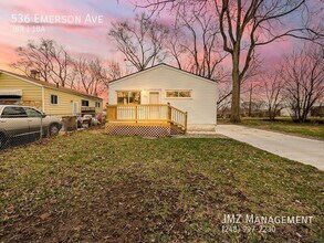 Building Photo - 536 Emerson Ave