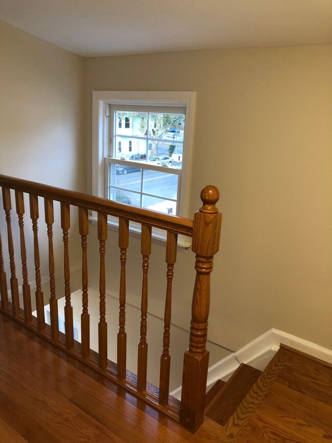 Building Photo - 135-06-106 107th Ave