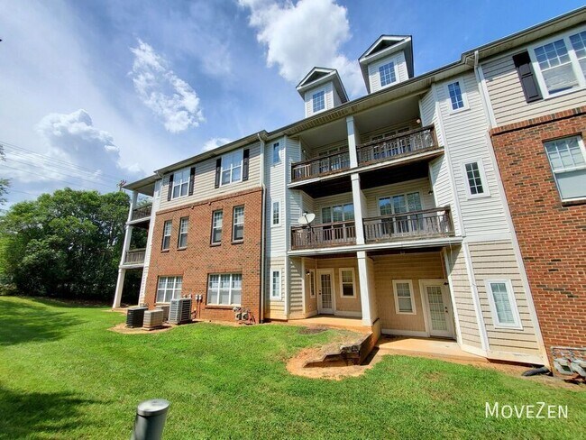 Building Photo - 6712 Mallard Park Dr