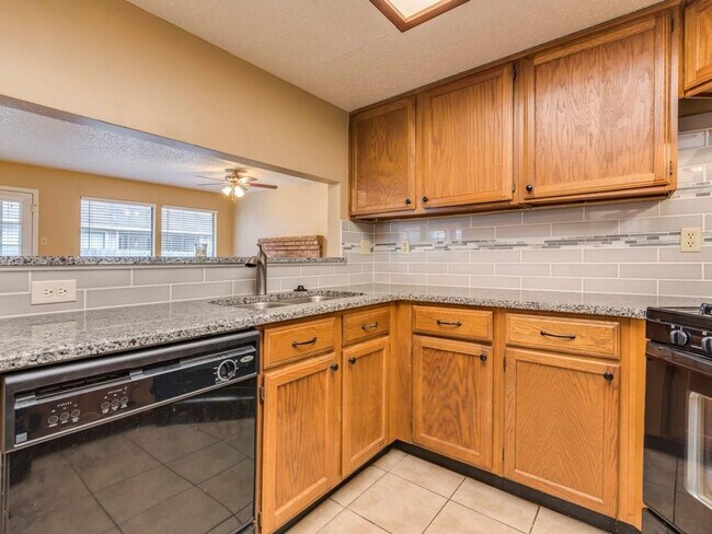 Building Photo - 9204 Sedgemoor Trail