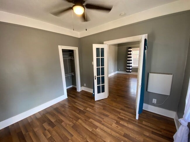 Building Photo - 1017 Elm St NW