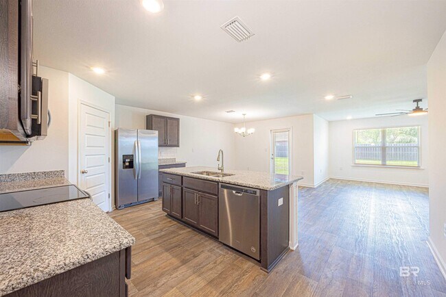 Building Photo - 23294 Shadowridge Dr