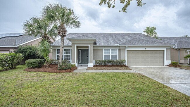 Building Photo - 221 Poinsettia Dr