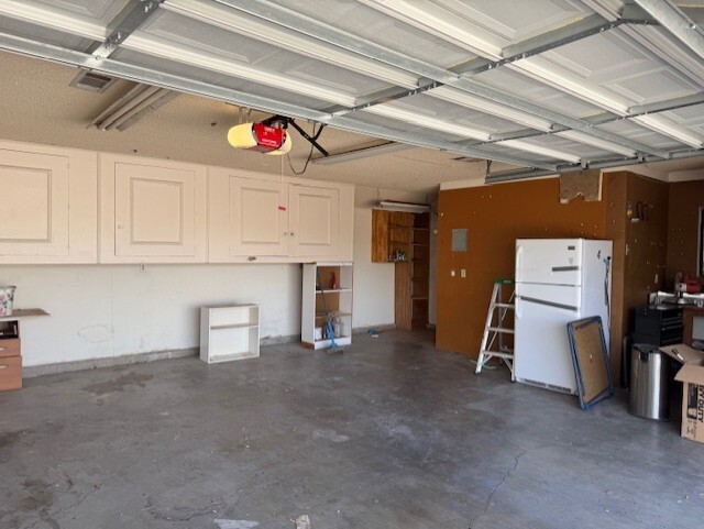 Building Photo - 1699 Rio Vista Dr