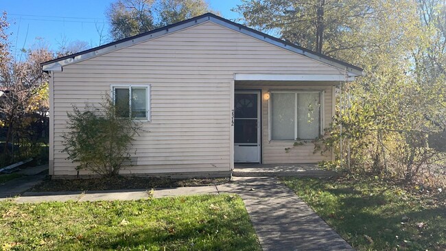 Primary Photo - 4 bedroom ranch near dearborn- Section 8 A...