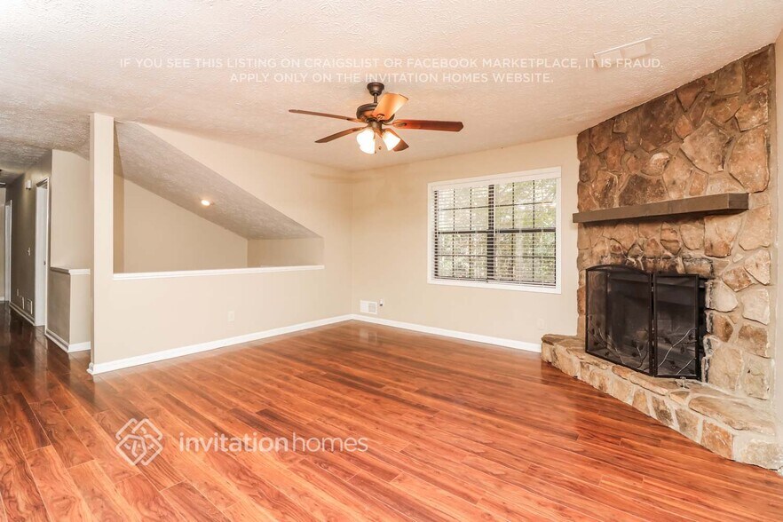 Building Photo - 129 Little Brook Dr