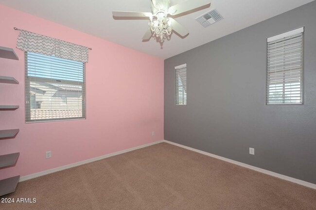 Building Photo - 31098 N 137th Ave