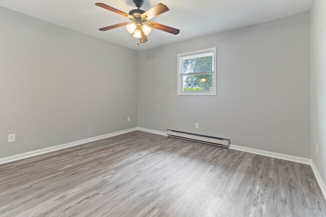 Building Photo - 6441 Starbrook Dr