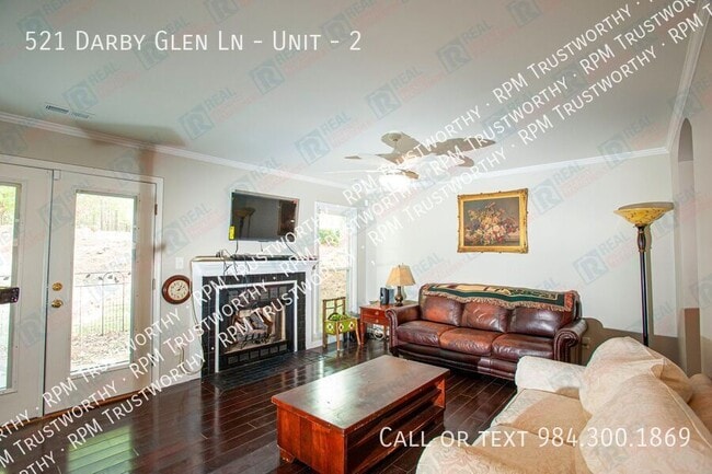 Building Photo - 521 Darby Glen Ln