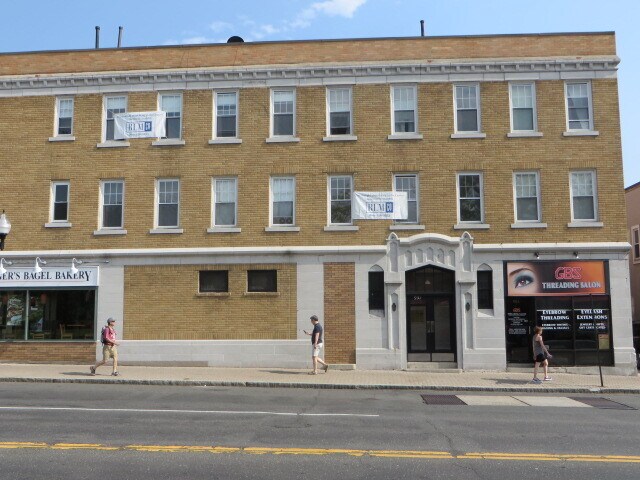 Building Photo - 3 S Main St