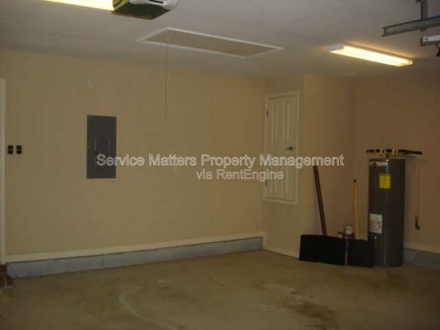 Building Photo - 3161 Strathauer Rd