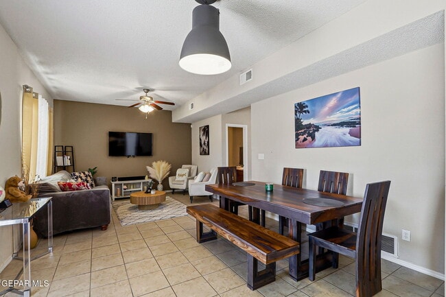 Building Photo - 14220 Firewood Dr