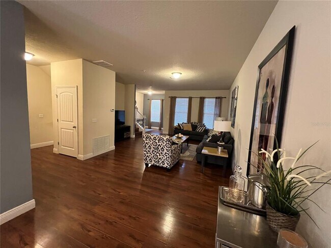 Building Photo - 10742 Sunset Ridge Ln